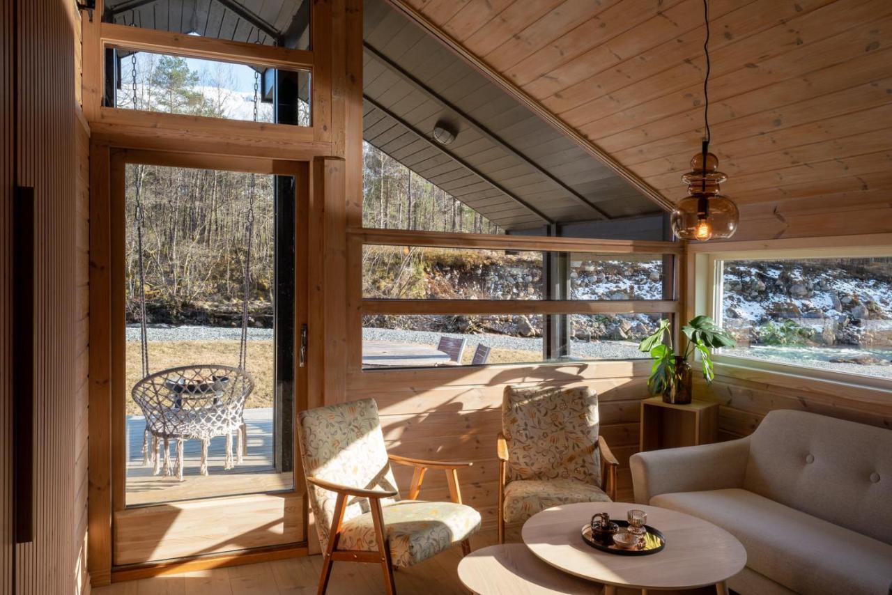 Jolstraholmen Camping Og Hytter Vassenden Εξωτερικό φωτογραφία